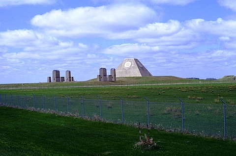 000418l3.jpg