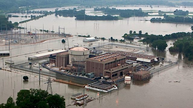 In this June 14, 2011 photo, the Fort Calhoun nuclear power station, in Fort Calhoun, Neb.,was surrounded by flood waters from the Missouri River.jpg