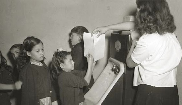 SchoolchildrenWashingHands.jpg