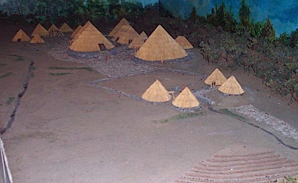diorama .jpg