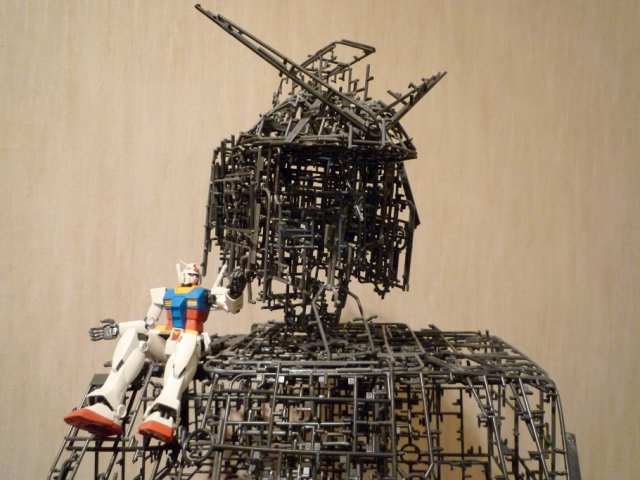 gundampartsss.jpg