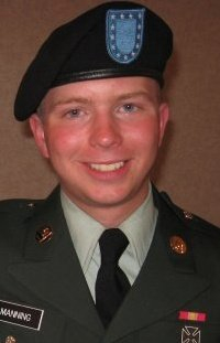 Brad-Manning-in-uniform.jpeg