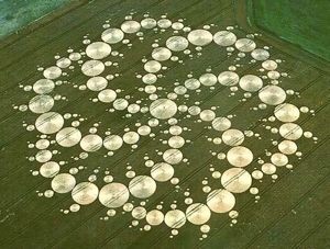  Wikipedia Commons C C4 Crop Circles Swirl-3